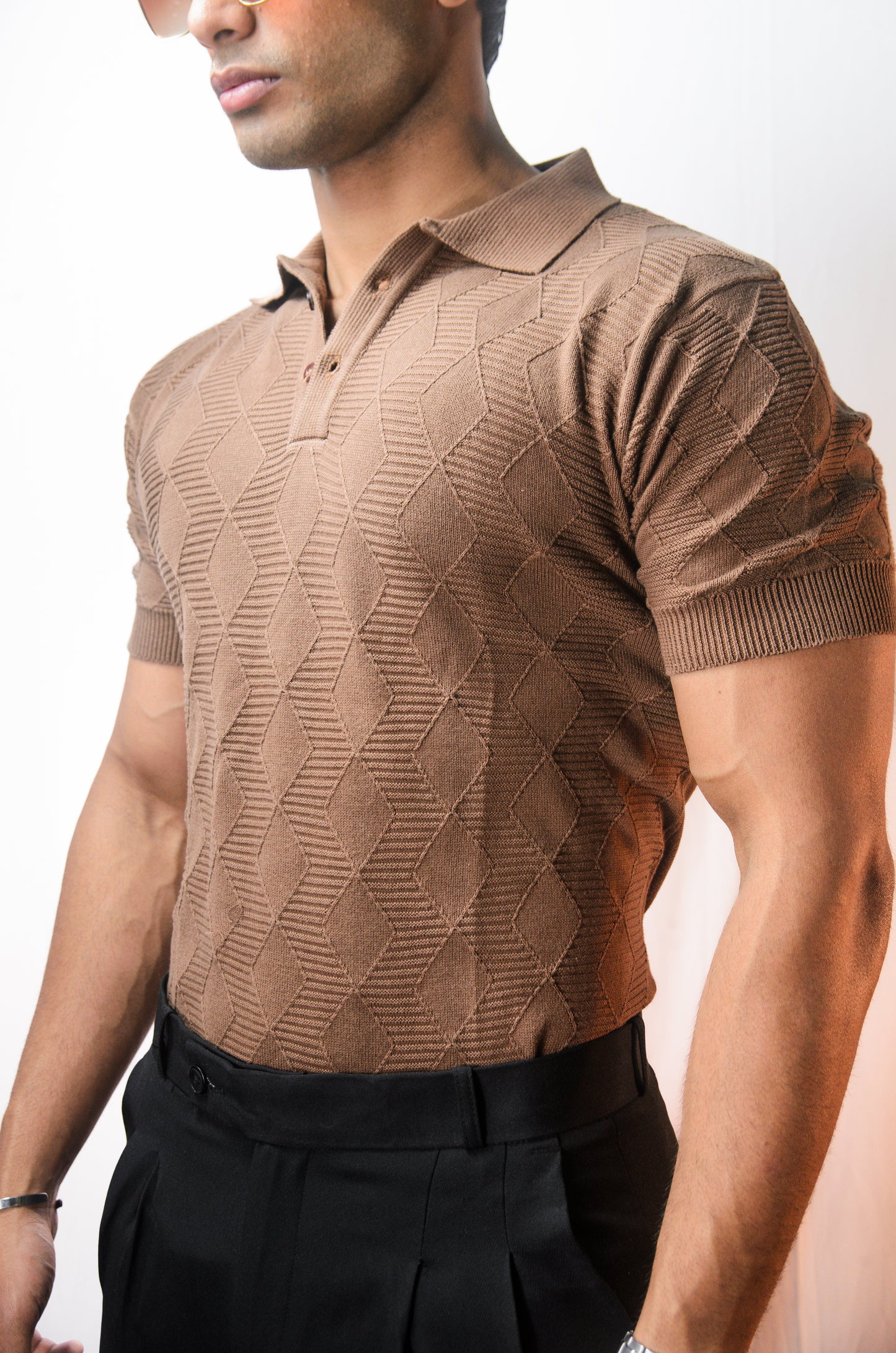 The Chelsea Knit T-Shirt - BROWN