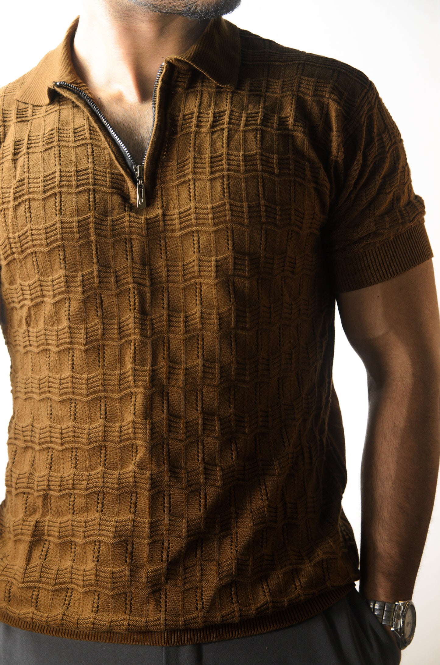 Pointel Brick Knit T-Shirt - BROWN