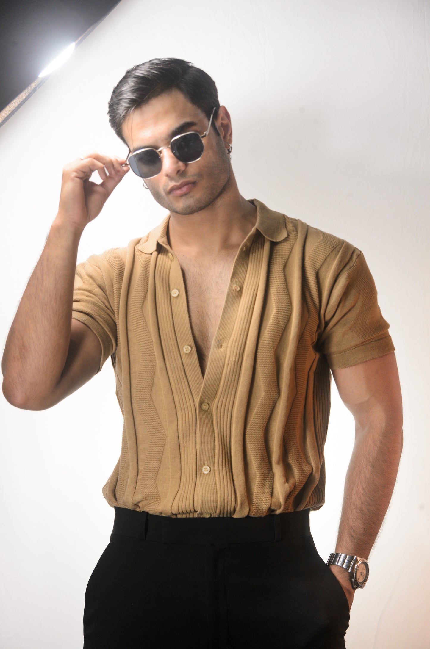 Ocean Wave Knitted Shirt - BEIGE