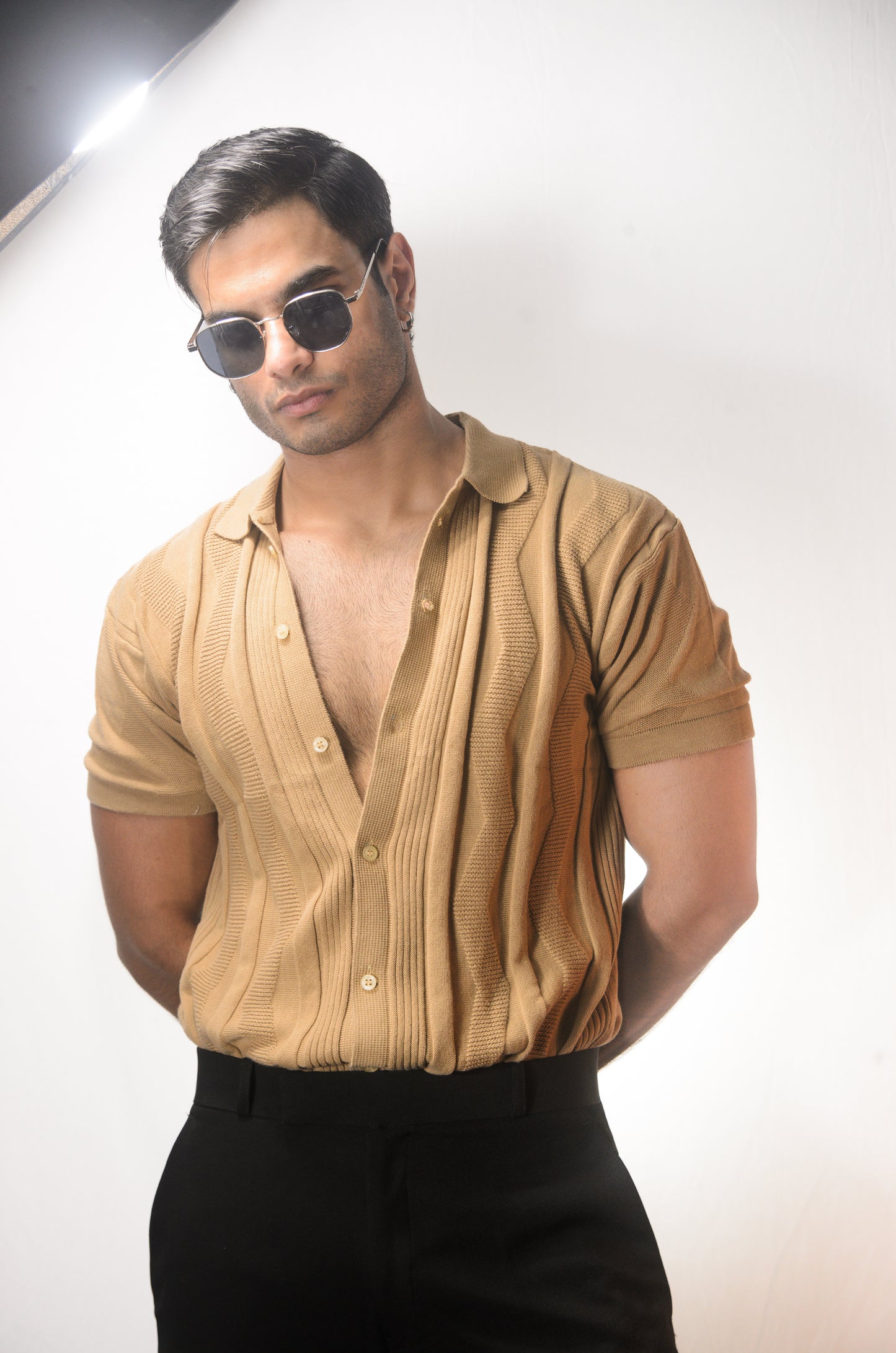 Ocean Wave Knitted Shirt - BEIGE