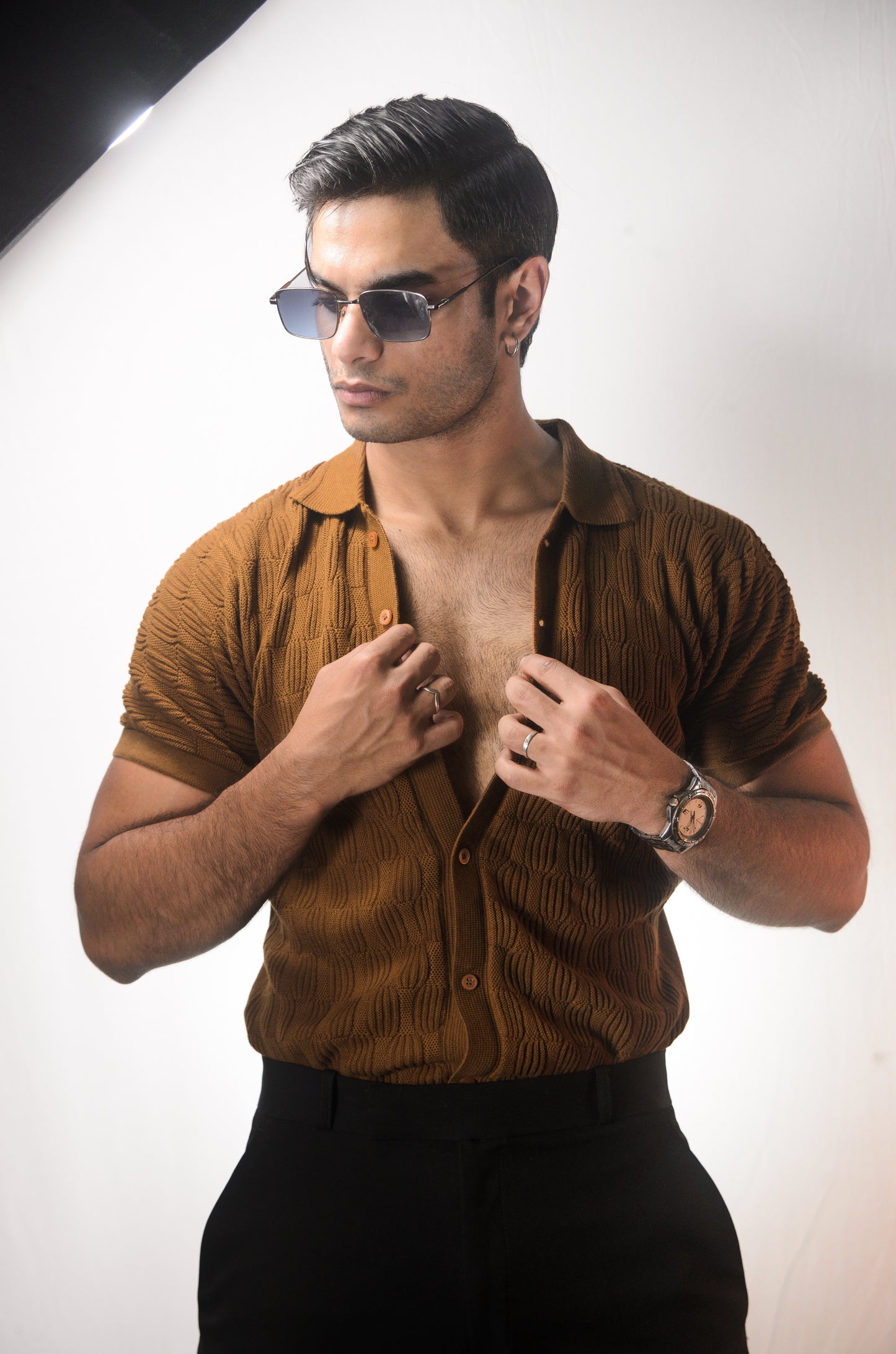 Knitcraft Classic Knitted Shirt - BROWN