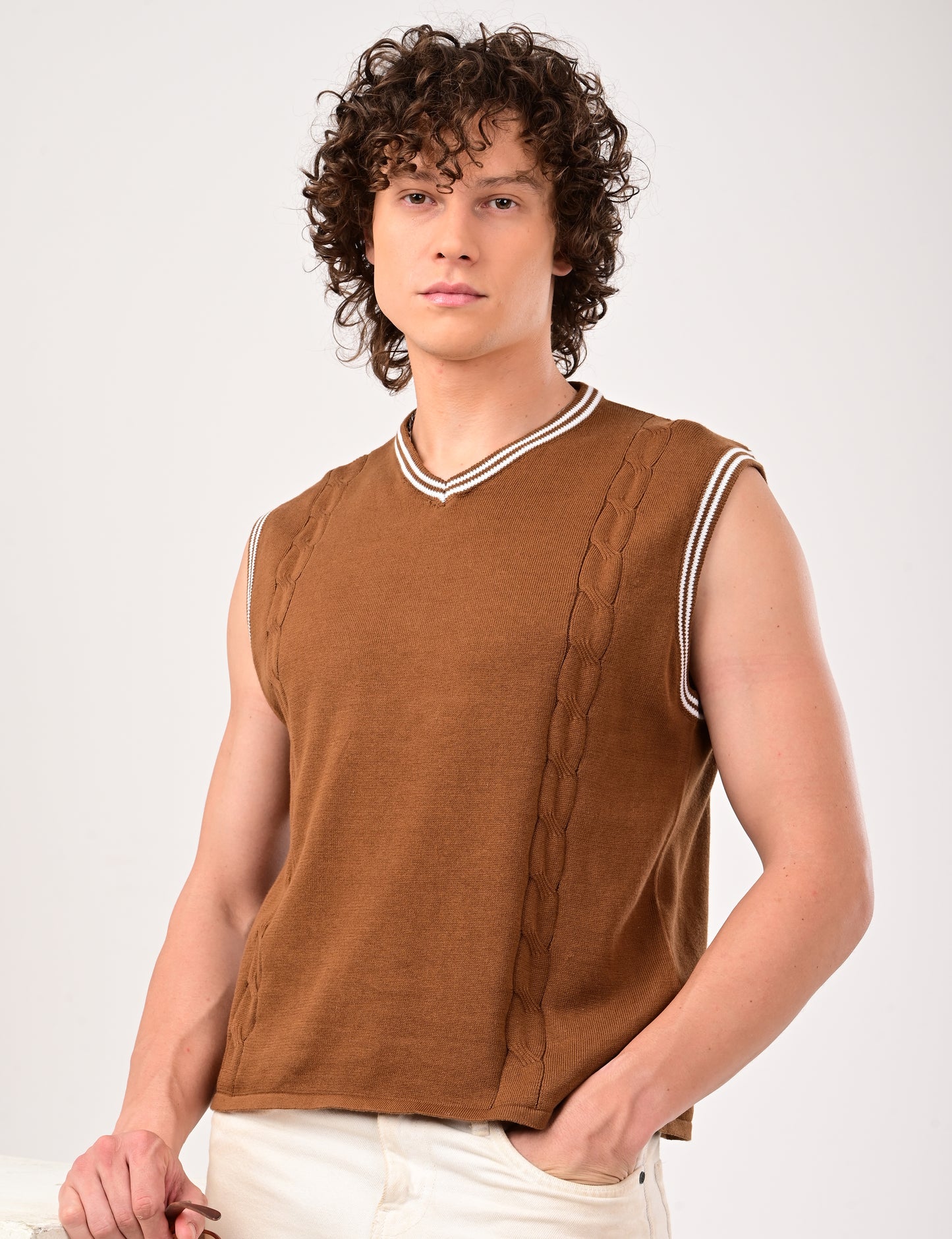 Westford Summer Vest - BROWN