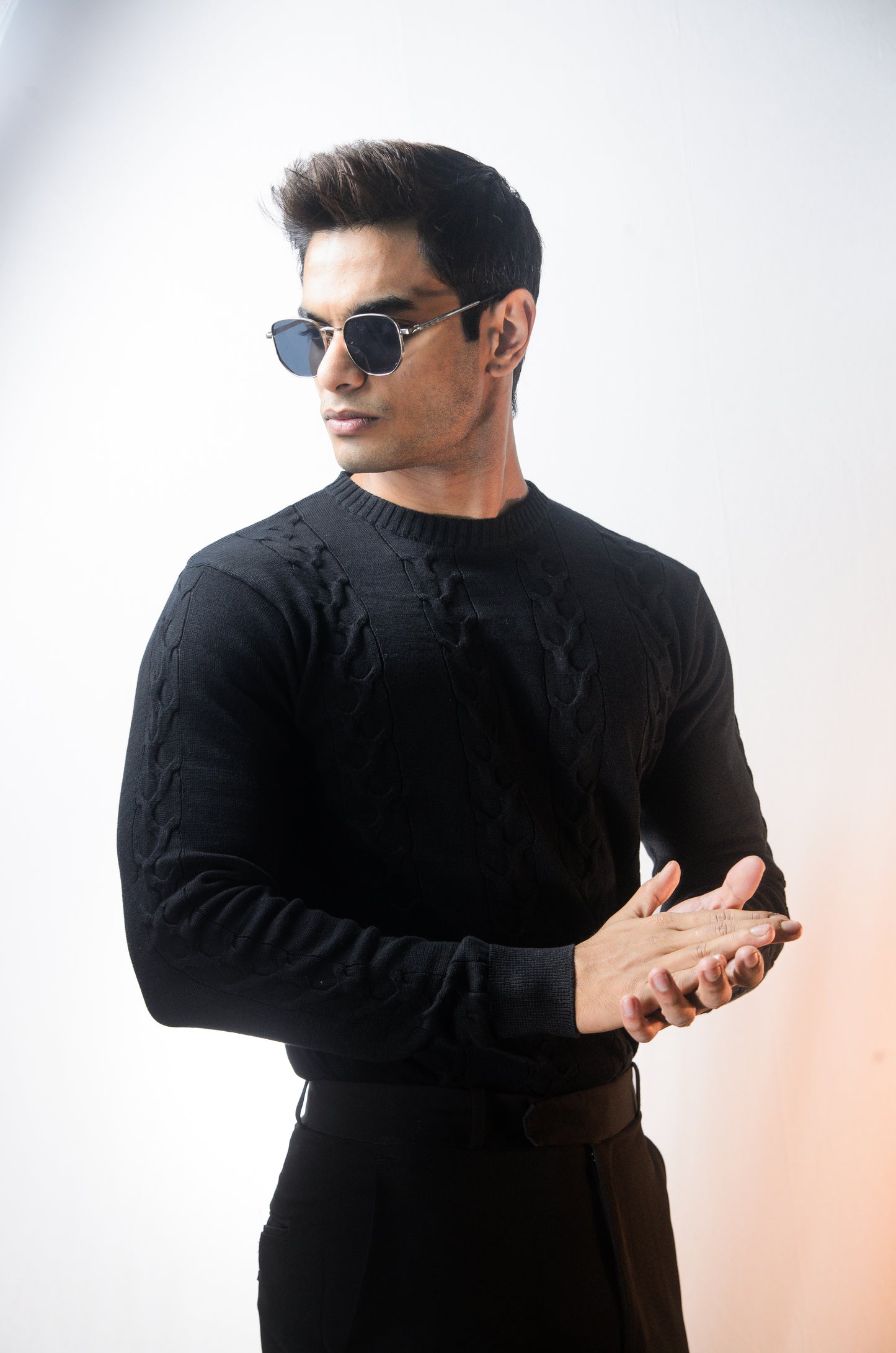 The Ashford Full Sleeve Knitted Tshirt - BLACK