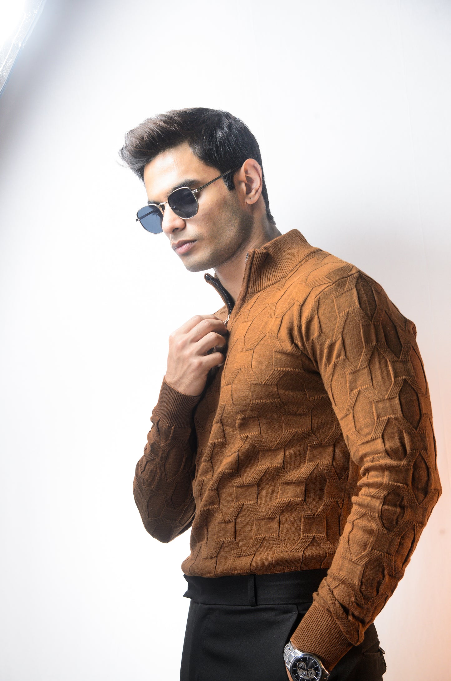 The Atlas Full Sleeve Knitted Tshirt - BROWN