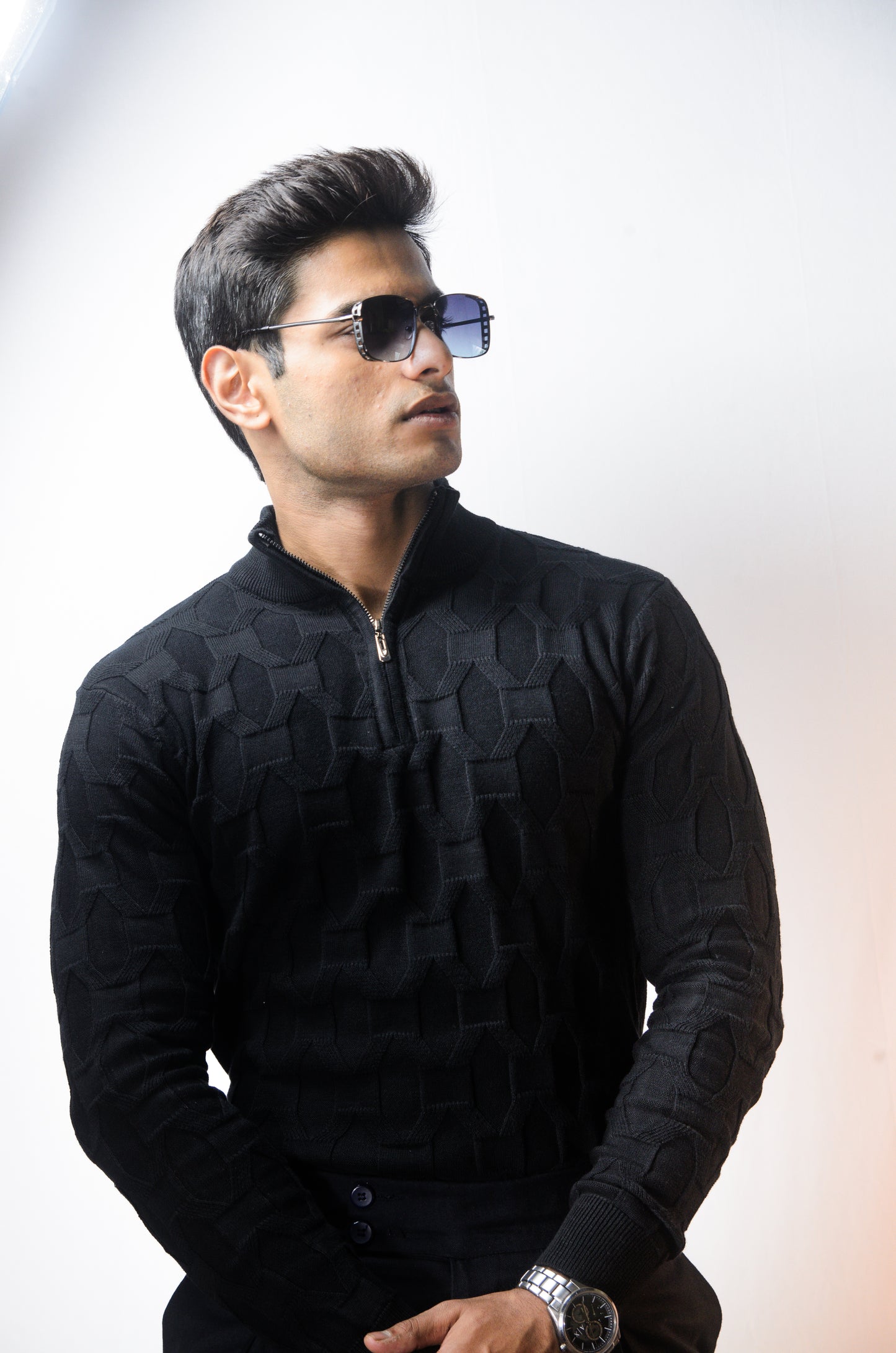 The Atlas Full Sleeve Knitted Tshirt - BLACK