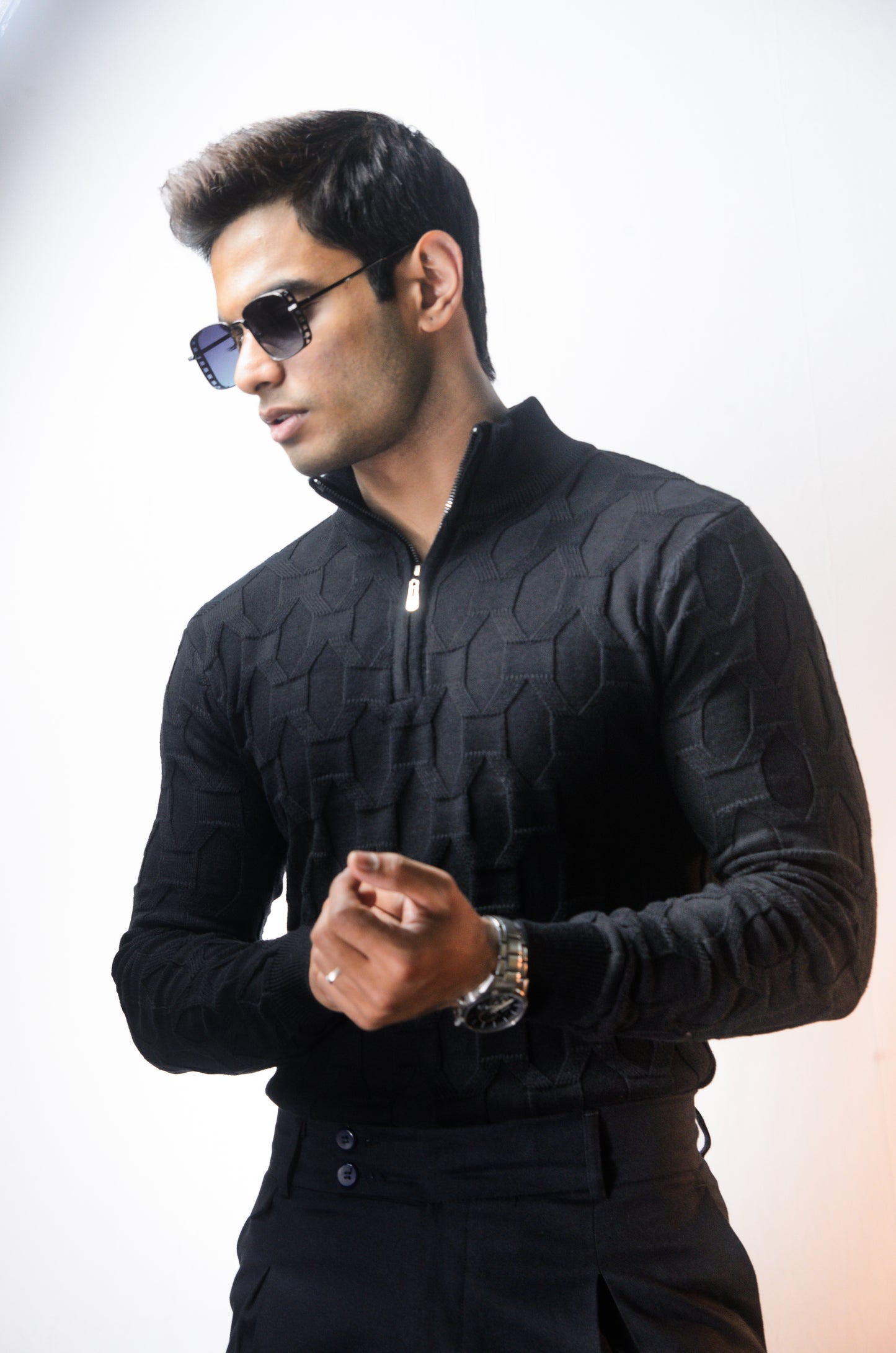 The Atlas Full Sleeve Knitted Tshirt - BLACK