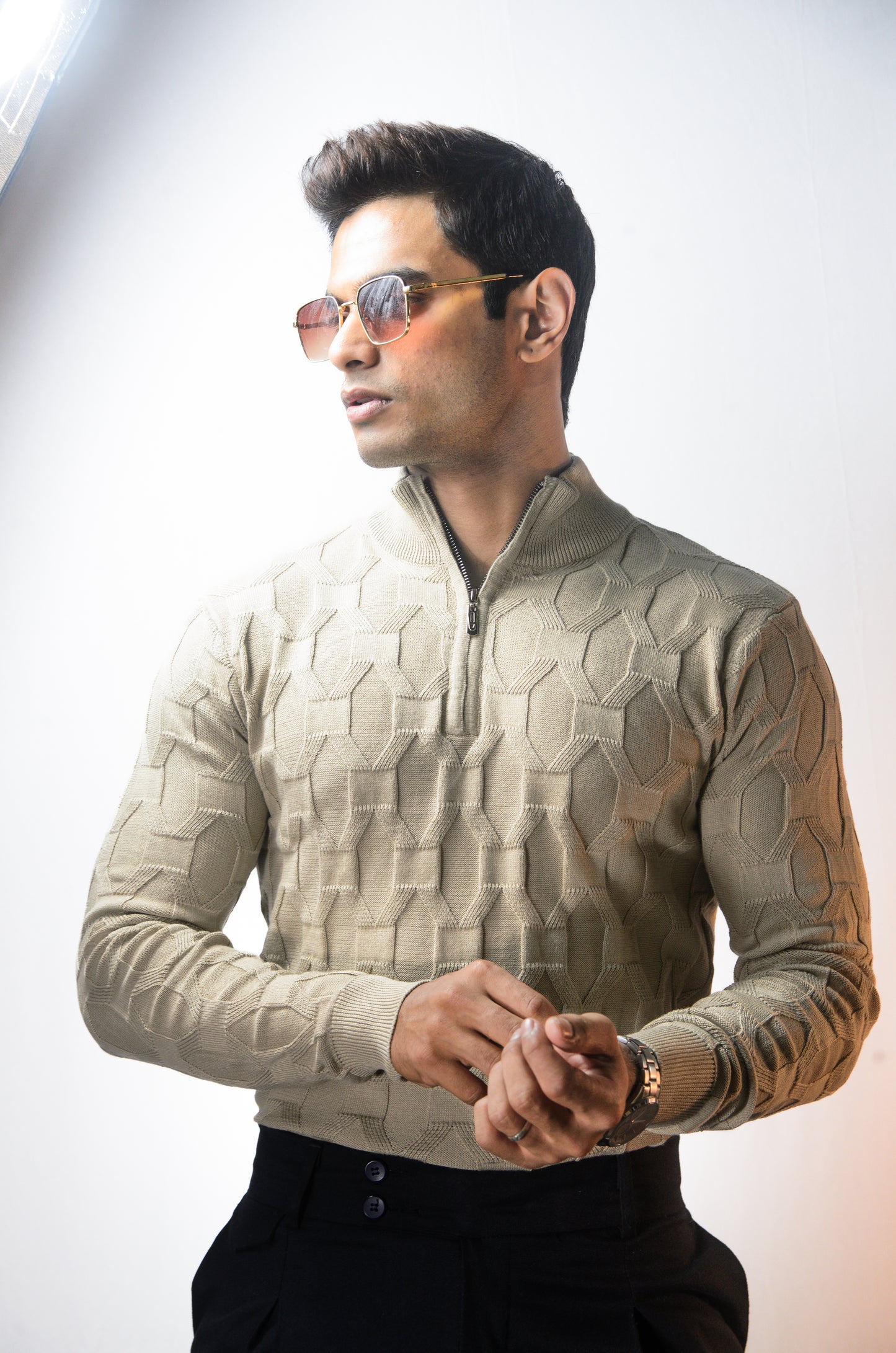 The Atlas Full Sleeve Knitted Tshirt - PISTA