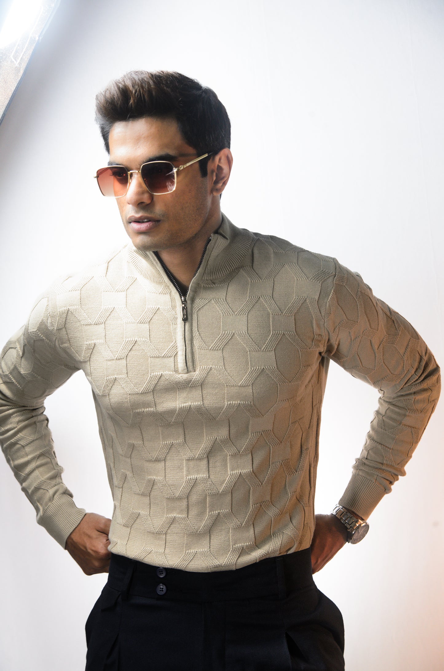 The Atlas Full Sleeve Knitted Tshirt - PISTA