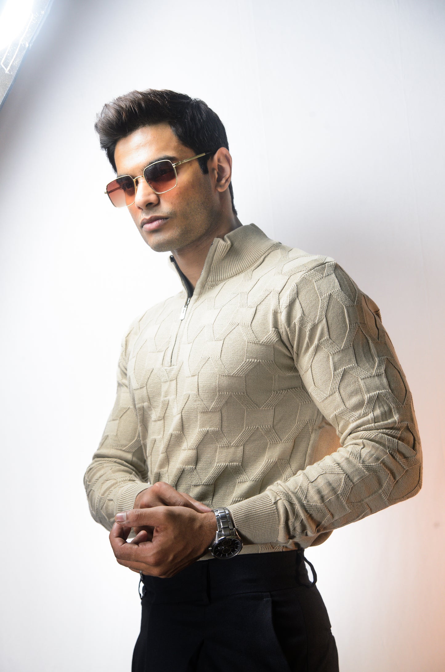 The Atlas Full Sleeve Knitted Tshirt - PISTA