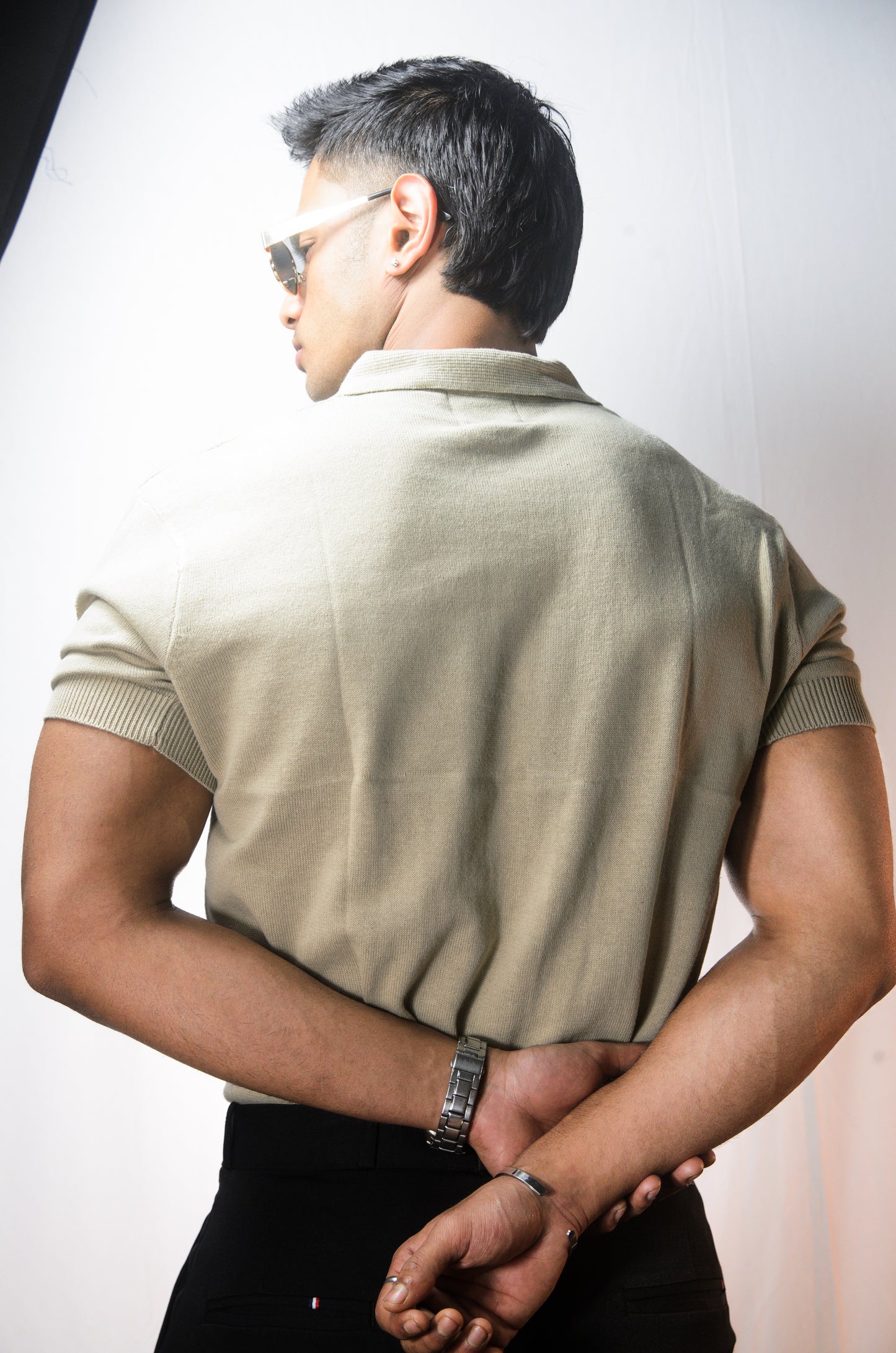The Oakmont Knit T-Shirt- LIGHT BEIGE