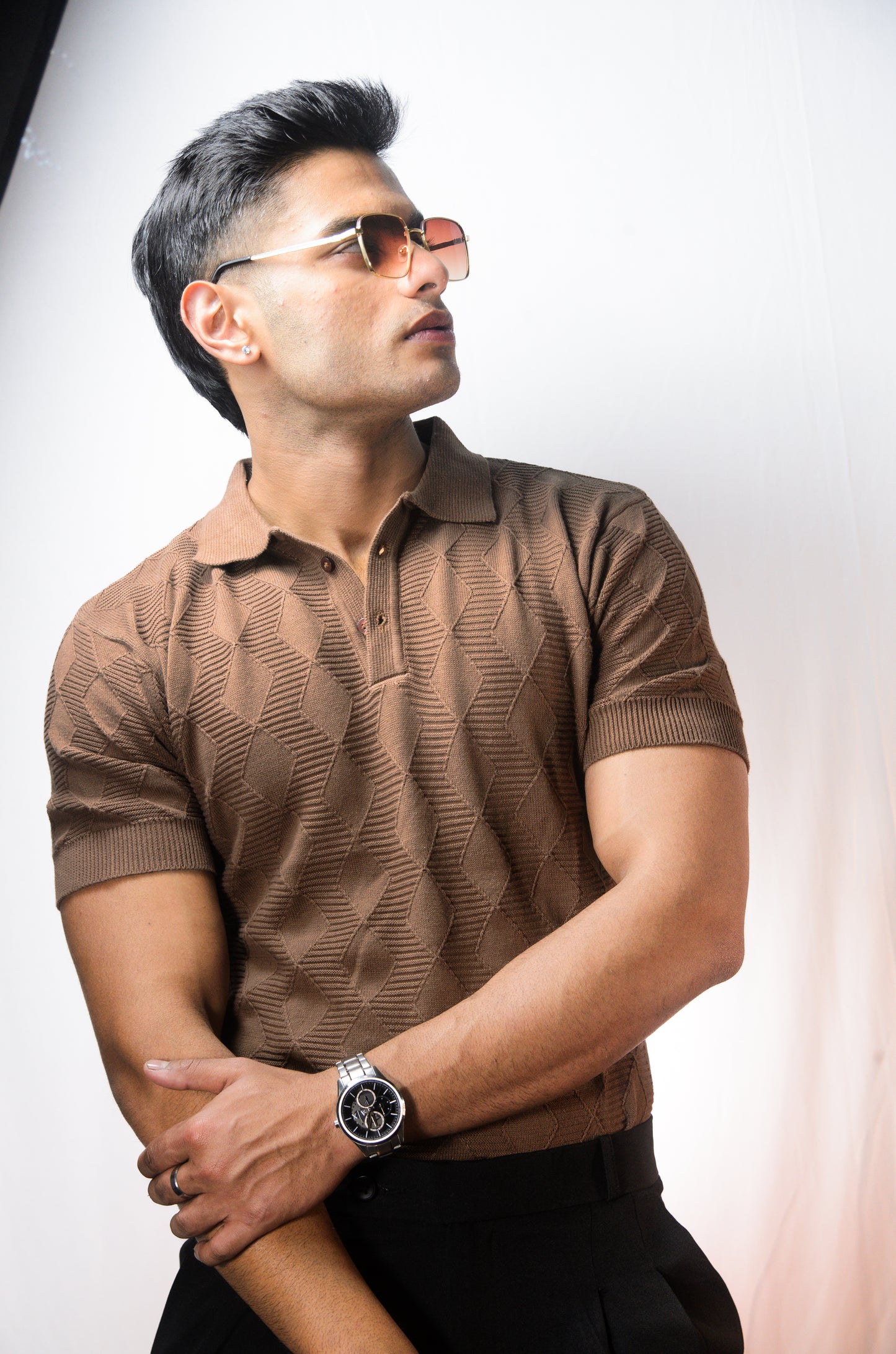 The Chelsea Knit T-Shirt - BROWN
