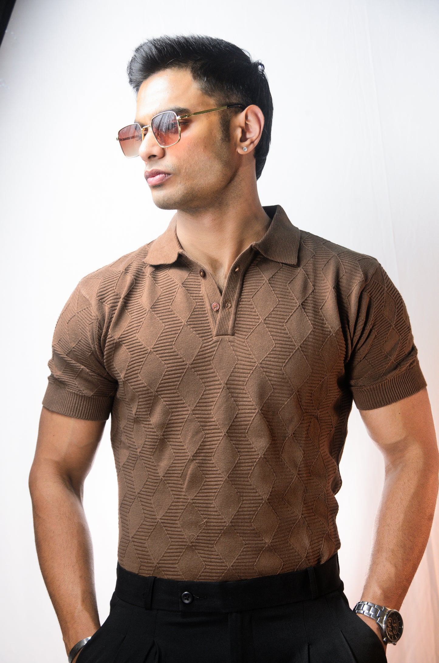 The Chelsea Knit T-Shirt - BROWN