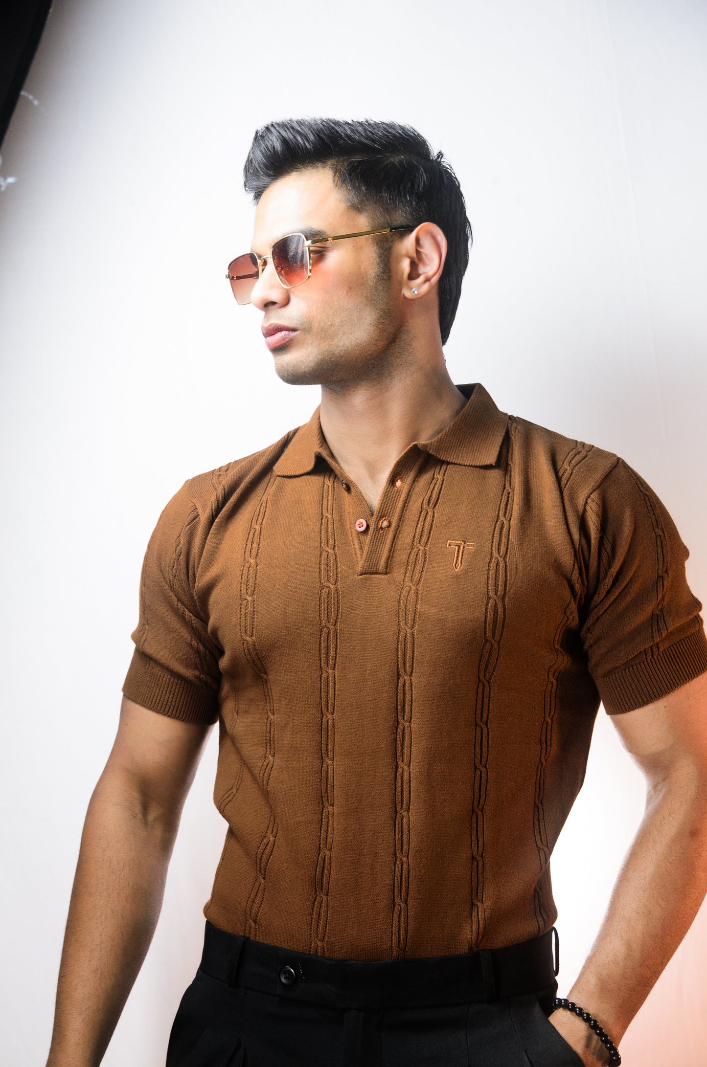 The Noiré Half Sleeve Polo - BROWN