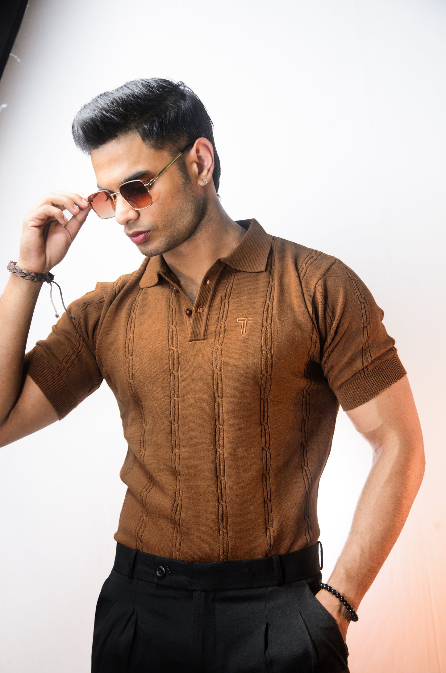 The Noiré Half Sleeve Polo - BROWN