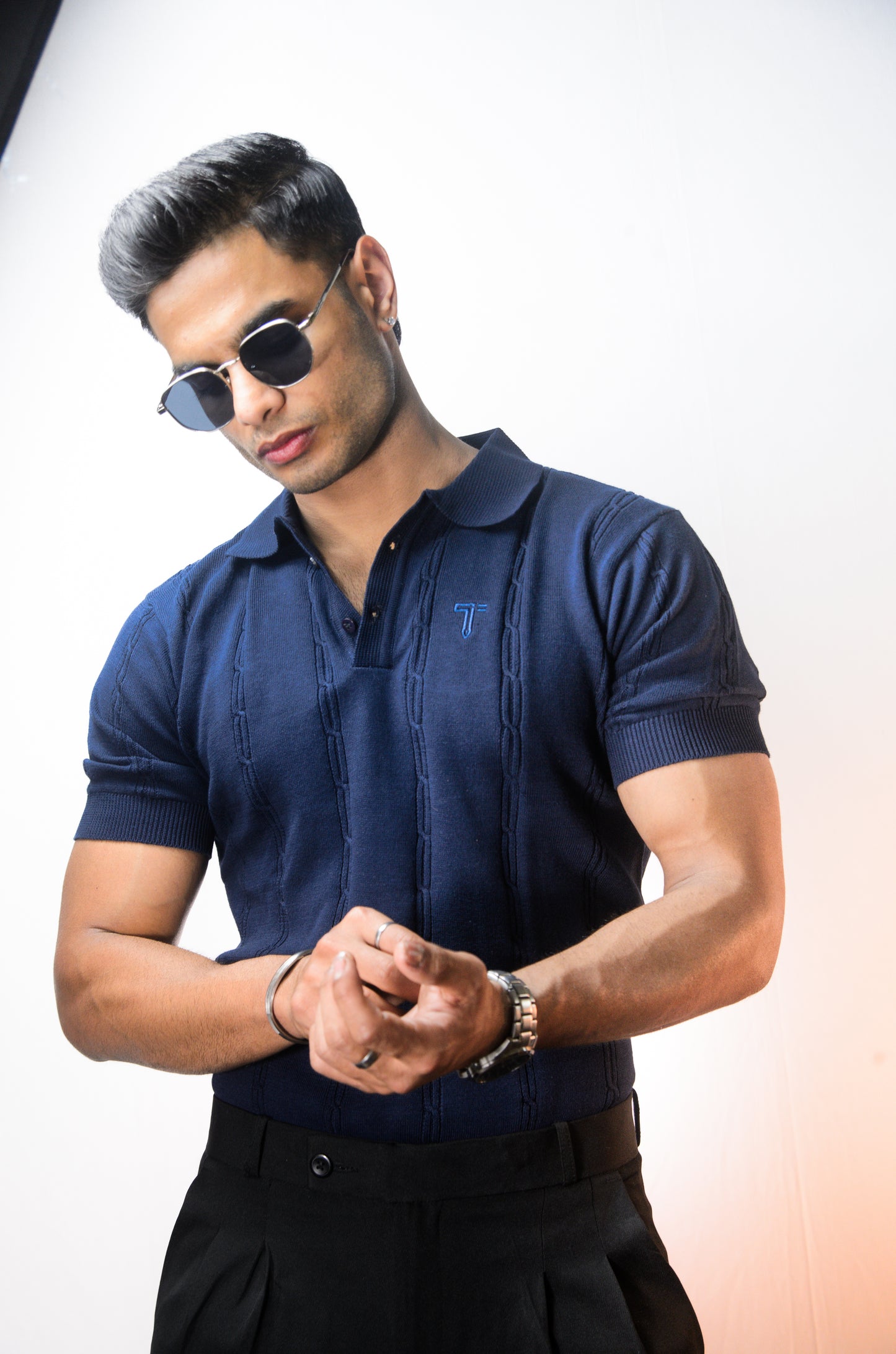 The Noiré Half Sleeve Polo - NAVY