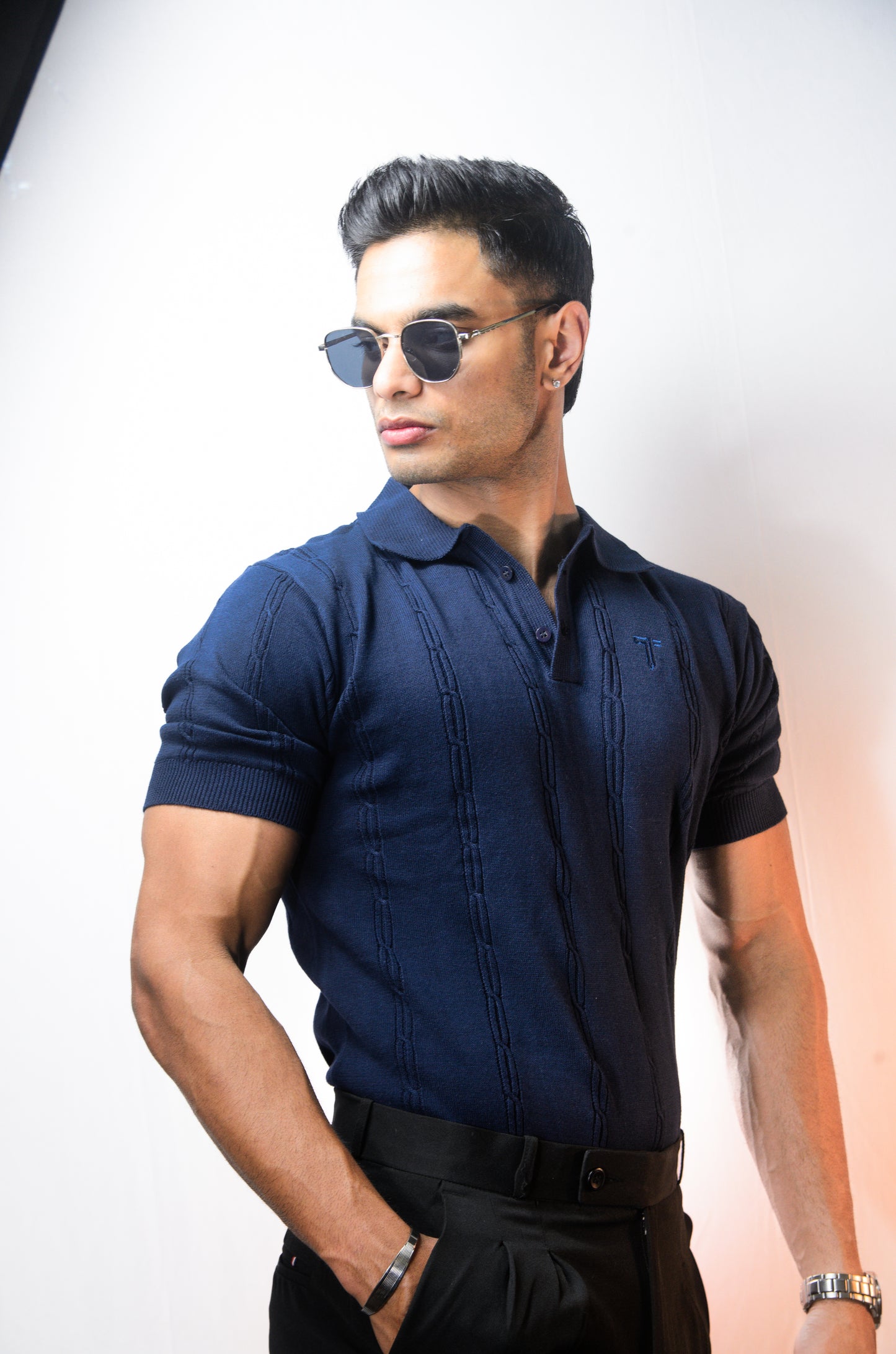 The Noiré Half Sleeve Polo - NAVY