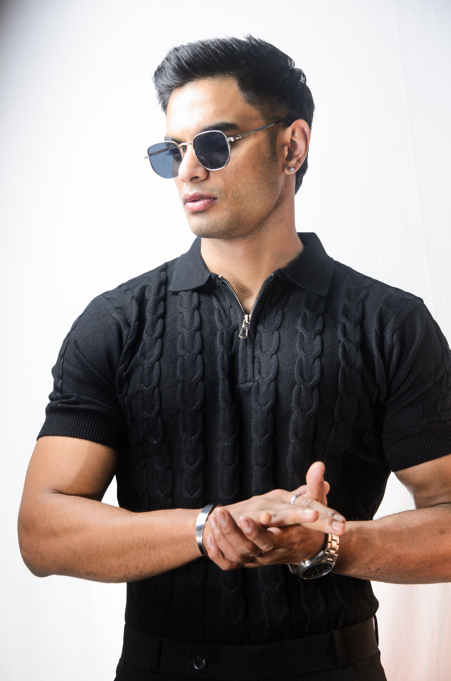 The Oakmont Knit T-Shirt- BLACK