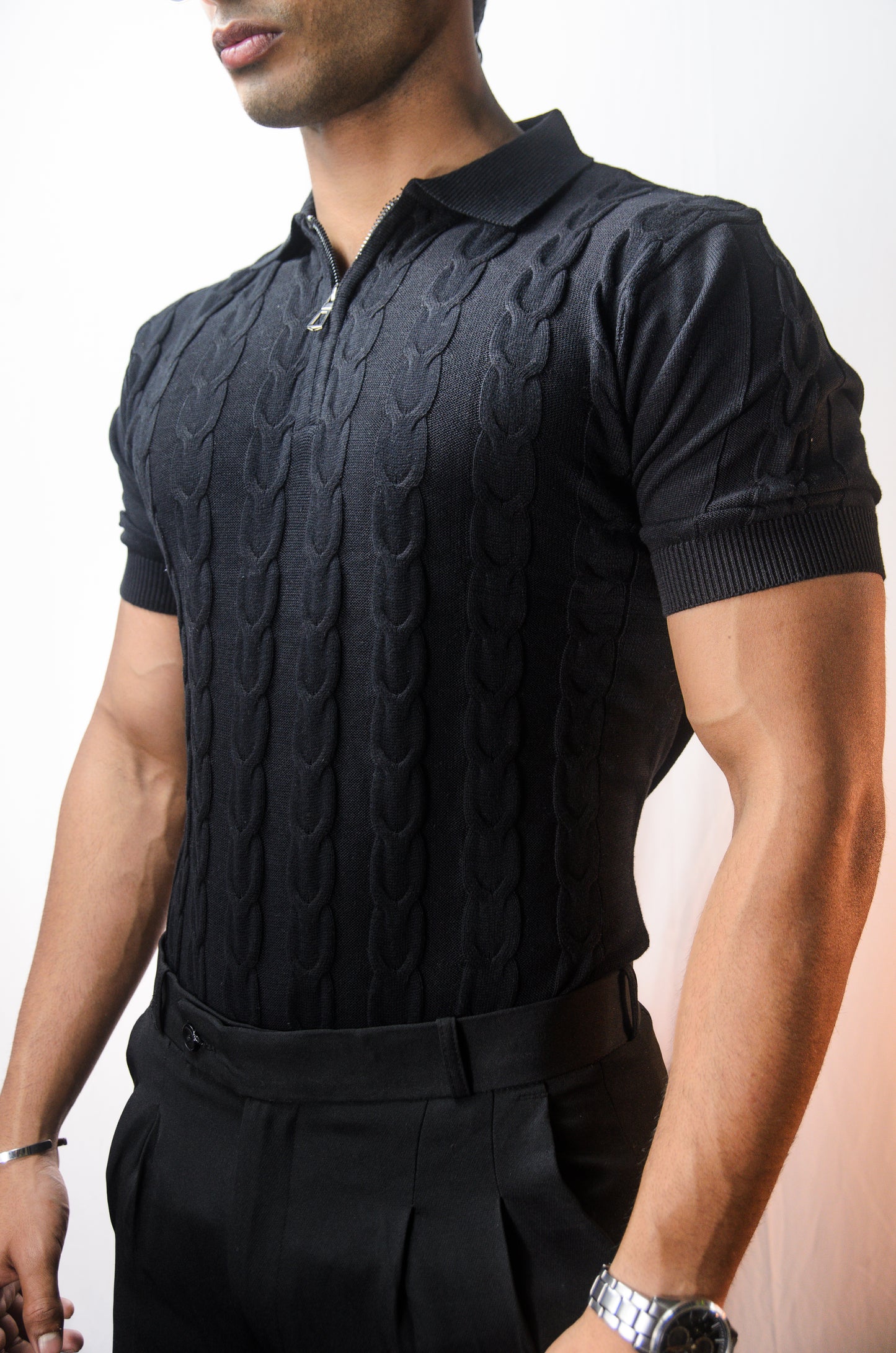 The Oakmont Knit T-Shirt- BLACK