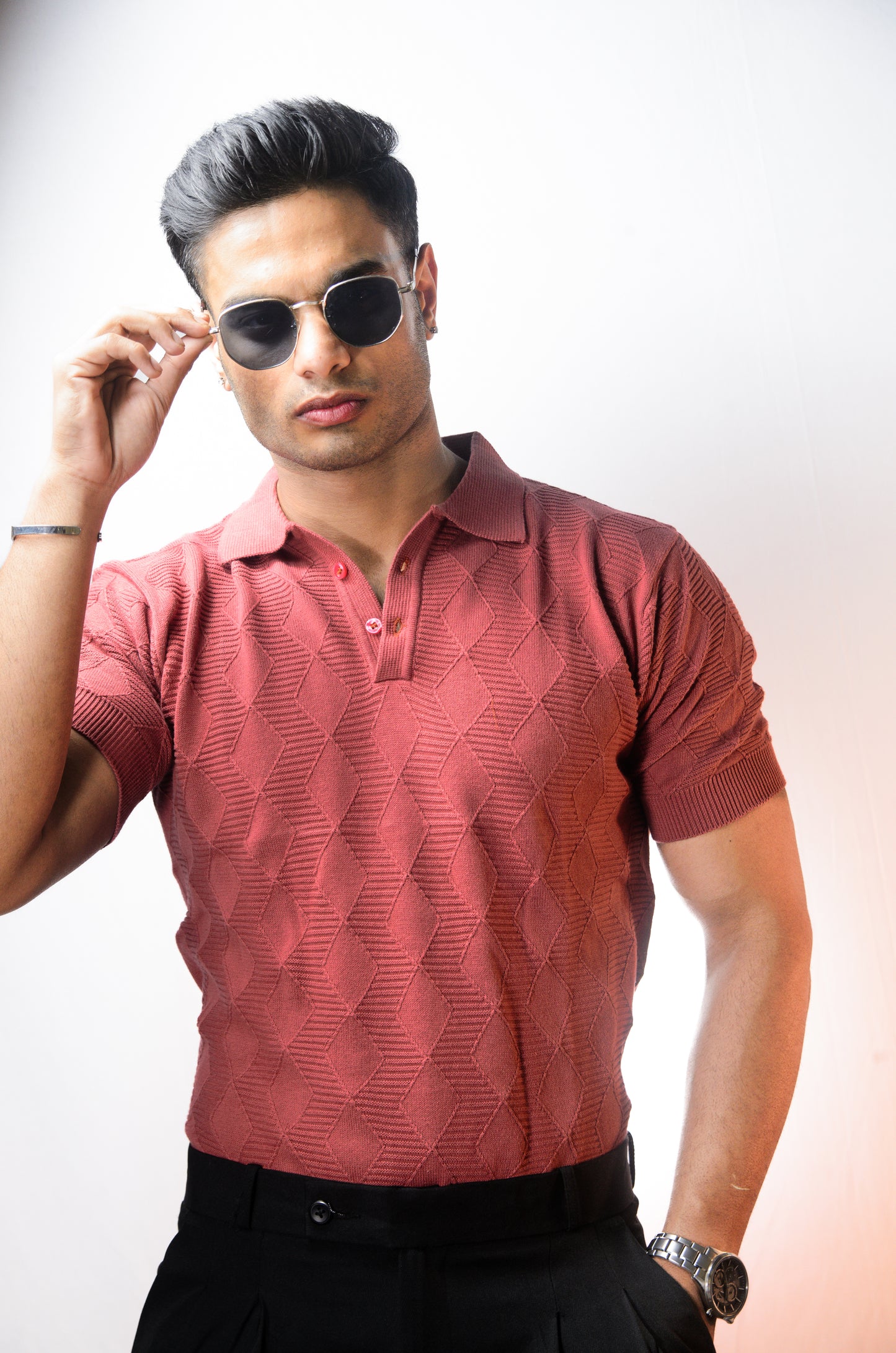The Chelsea Knit T-Shirt - PEACH
