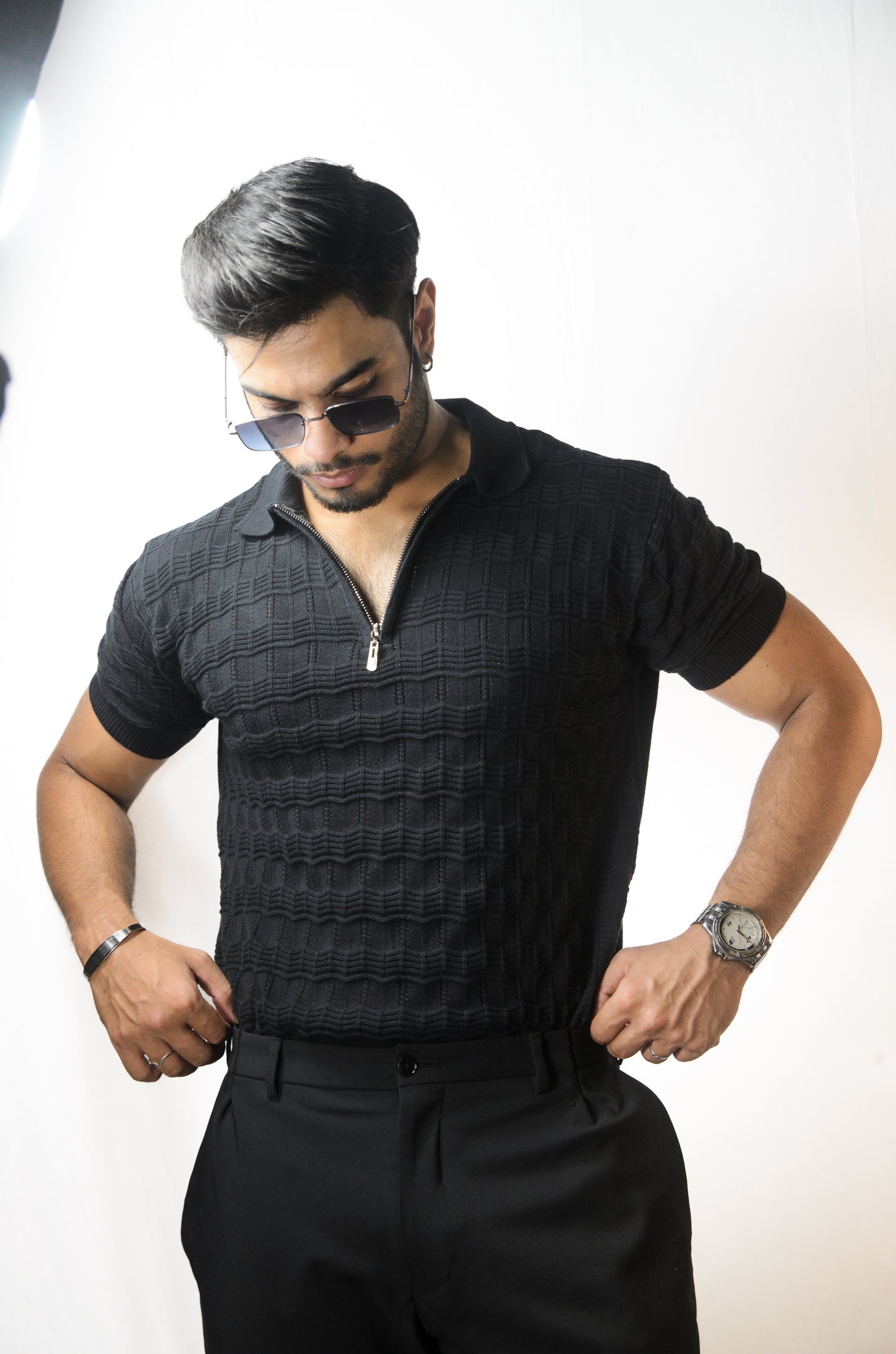 Pointel Brick Knit T-Shirt - BLACK