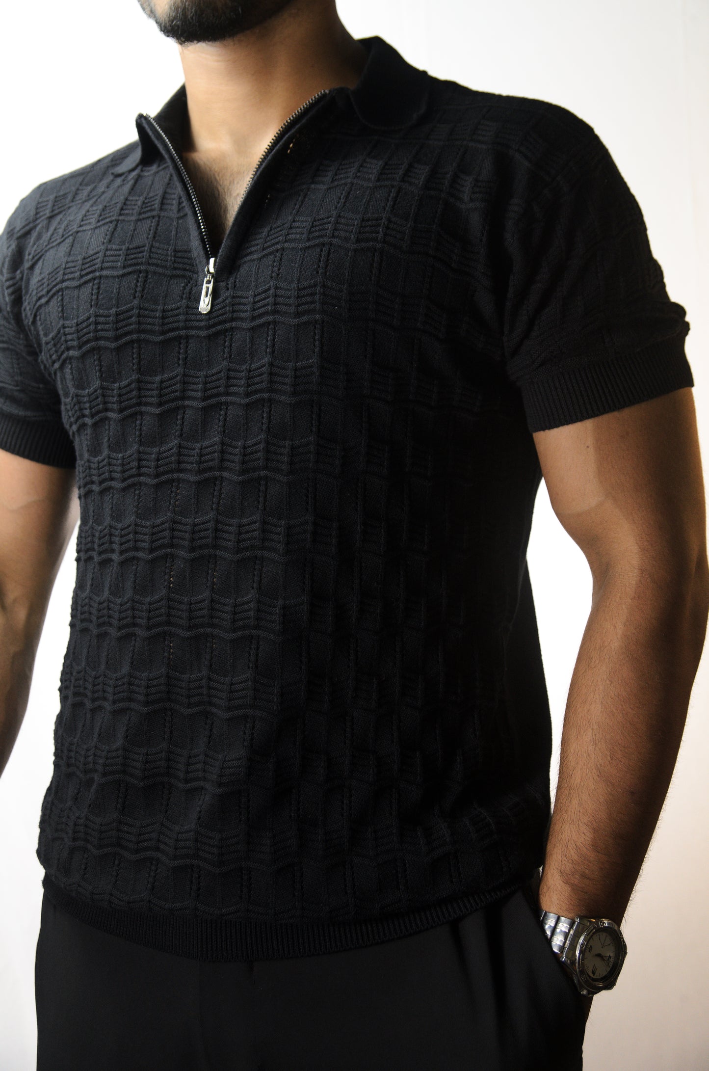 Pointel Brick Knit T-Shirt - BLACK