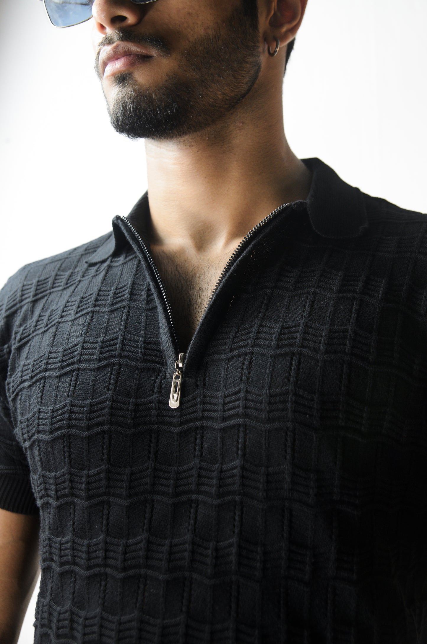 Pointel Brick Knit T-Shirt - BLACK