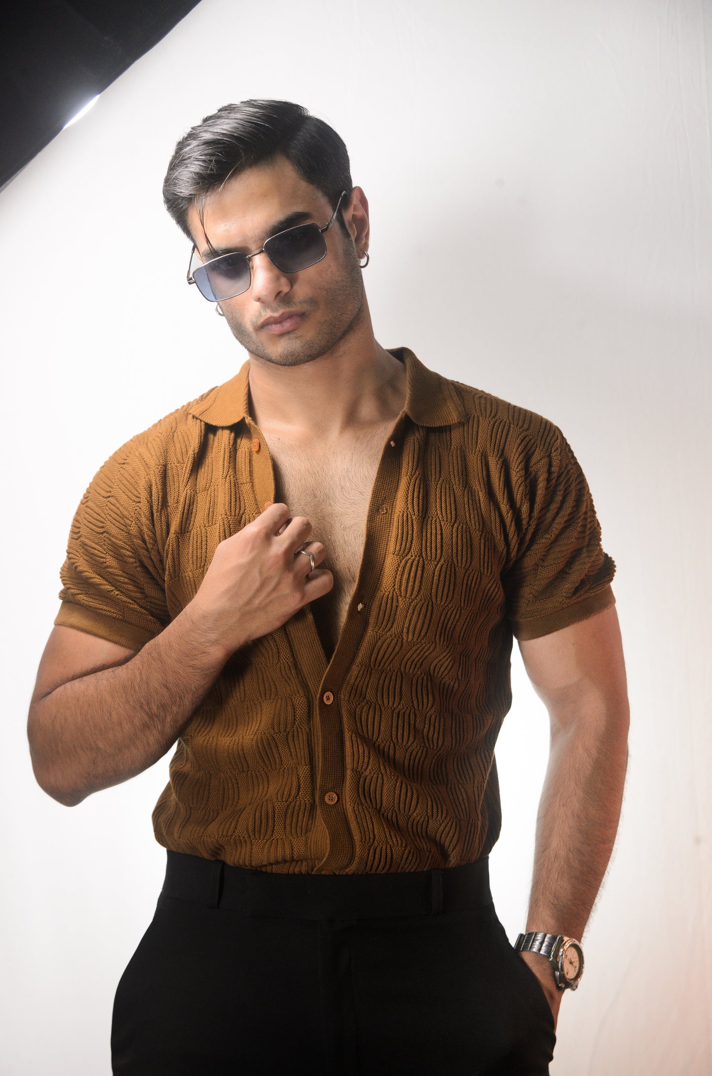 Knitcraft Classic Knitted Shirt - BROWN