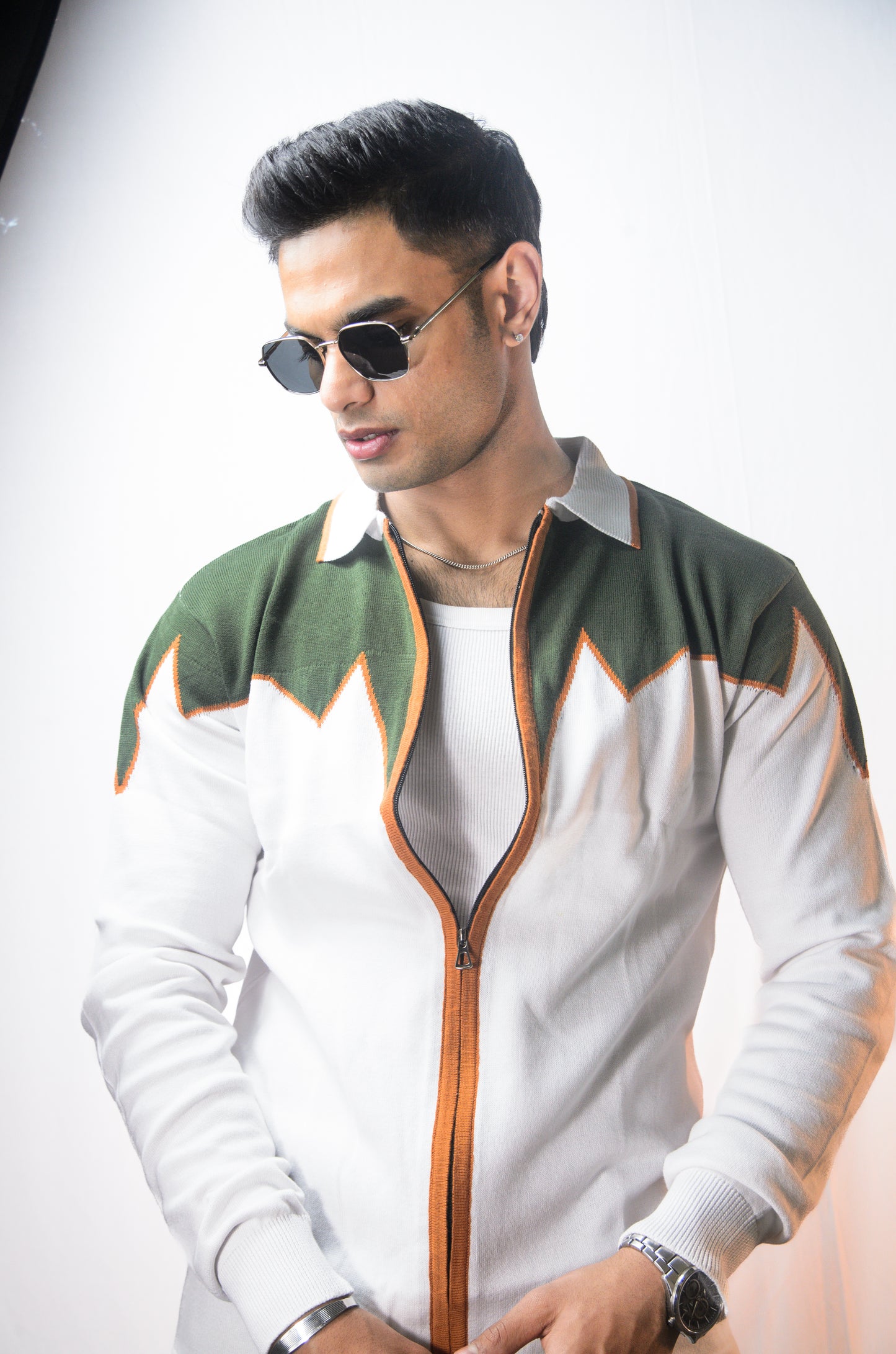 Alpine Crest Knit Full Zip T-Shirt - WHITE
