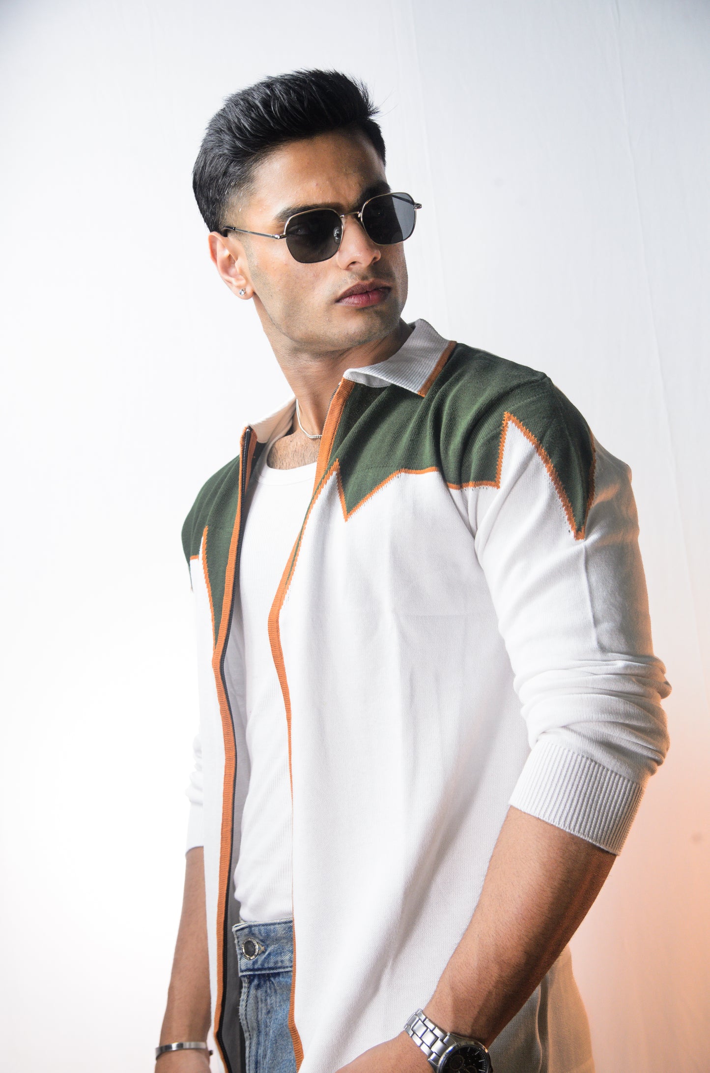 Alpine Crest Knit Full Zip T-Shirt - WHITE