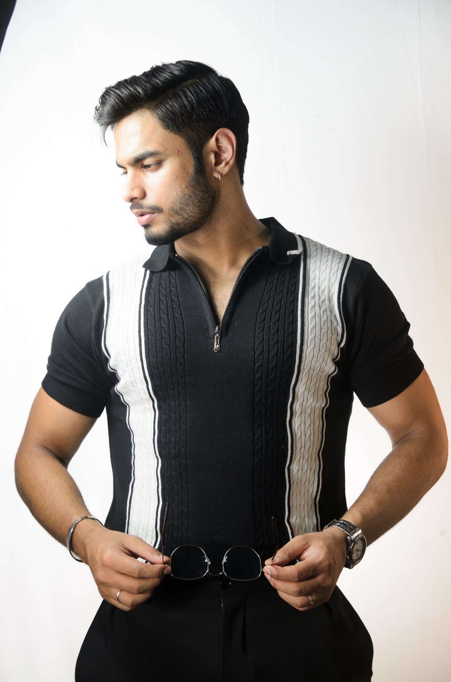 European Style Knitted T-Shirt - BLACK
