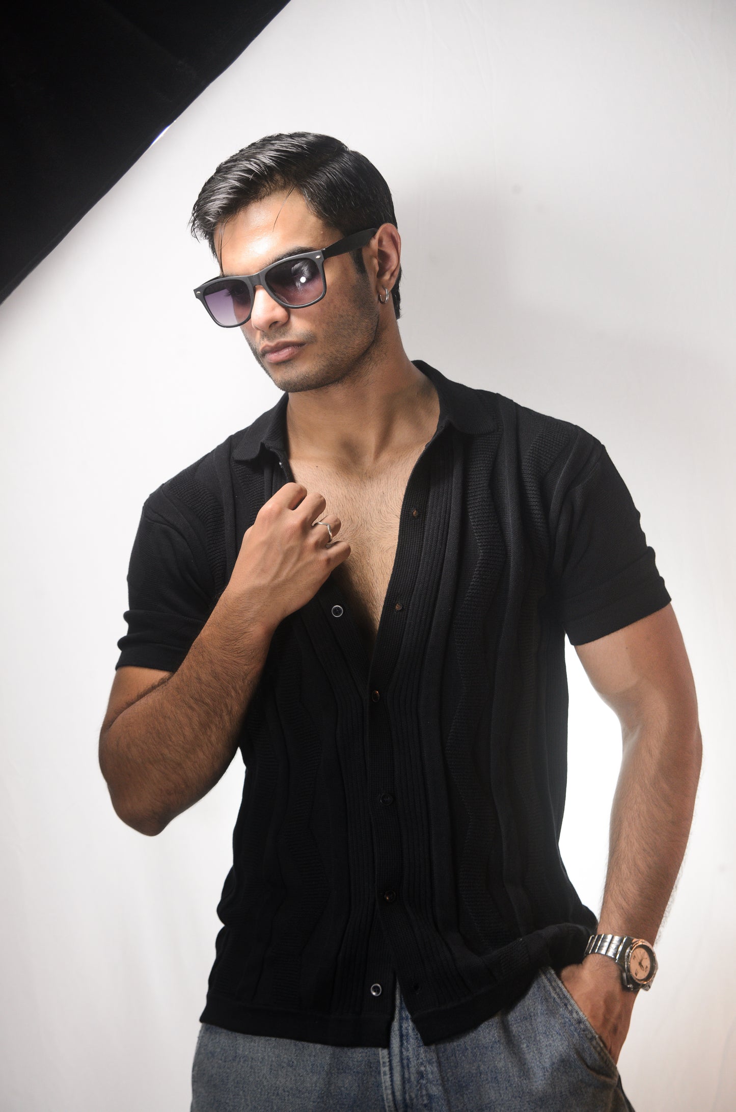 Ocean Wave Knitted Shirt - BLACK