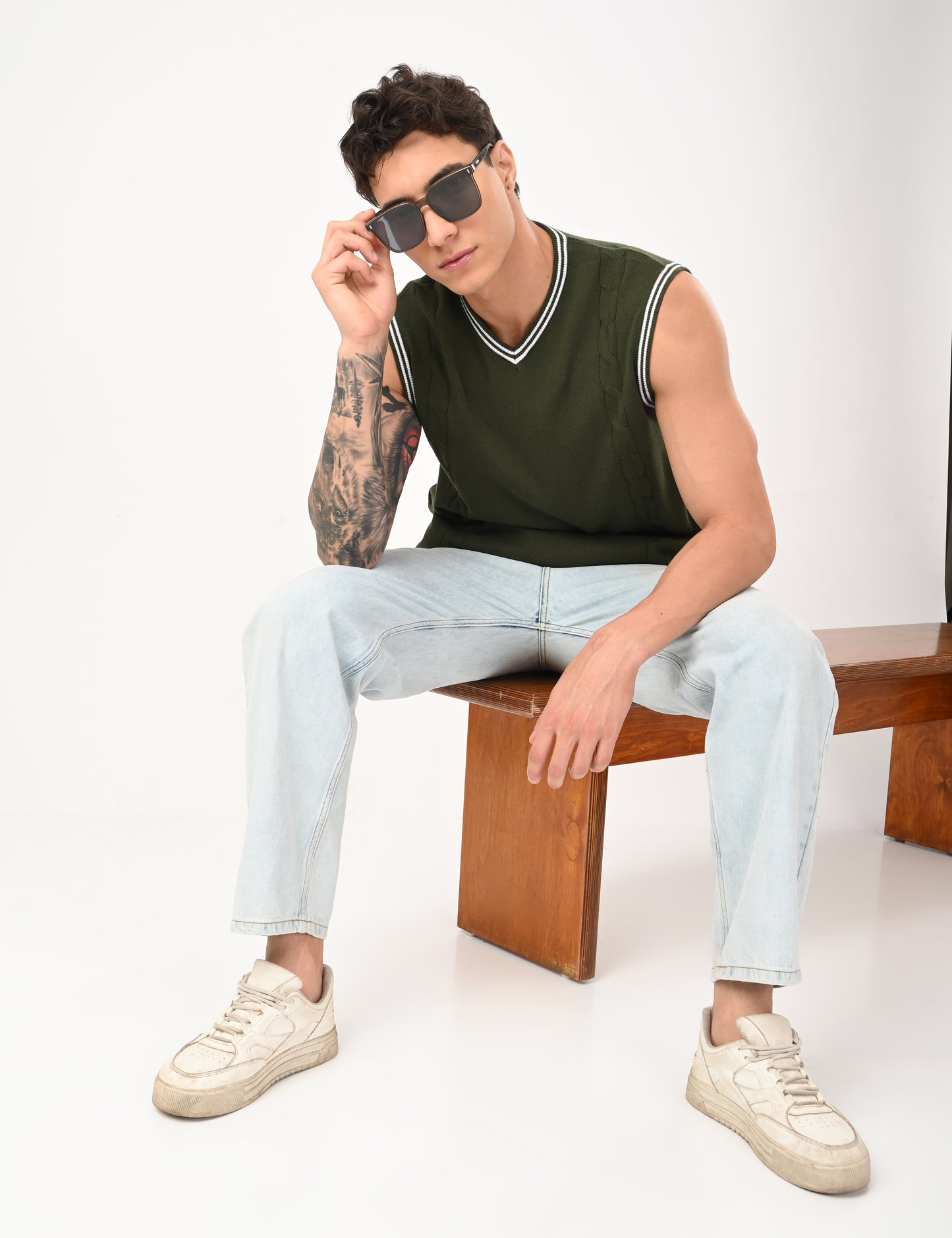 Westford Summer Vest - OLIVE