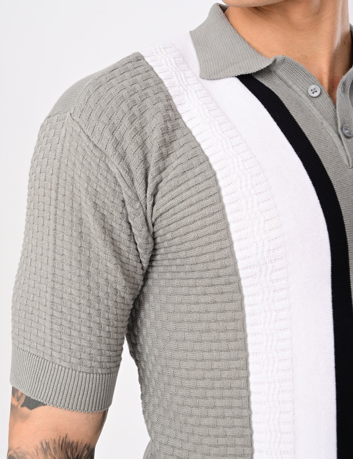 Shelf Knit Tshirt - GREY